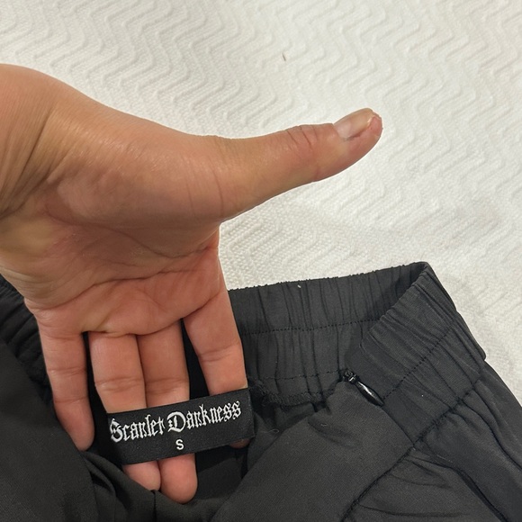 Chic Black Asymmetrical Ruffle Skirt - Picture 3 of 5